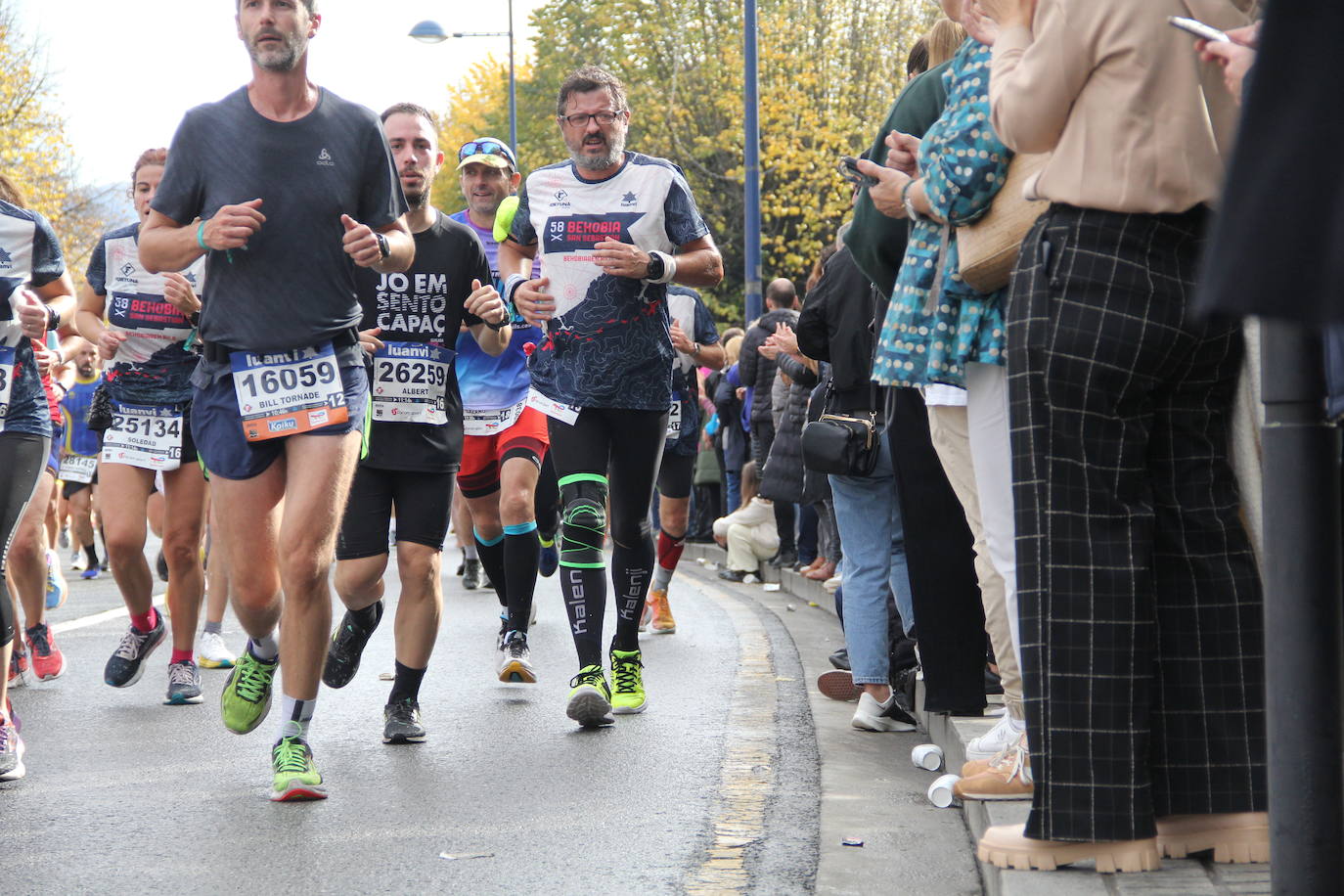 Fotos de la Behobia-San Sebastián 2023 a su paso por Errenteria