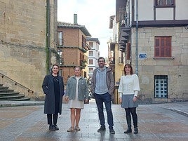 De izquierda a derecha: Ana Otxoa, Maite Gartzia, Alain Ayerdi y Edurne Loyarte.