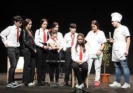 Eskola antzerkiak hartu du astean zehar topaketetako protagonismoa