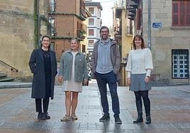 De izquierda a derecha: Ana Otxoa, Maite Gartzia, Alain Ayerdi y Edurne Loyarte.