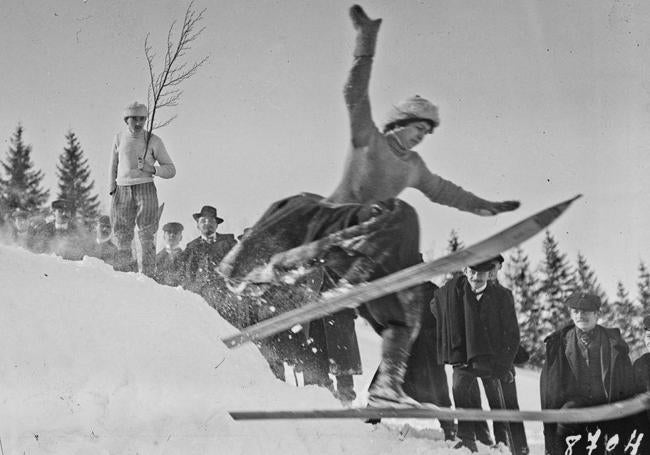 El salto fue la disciplina más practicada en los albores del esquí.