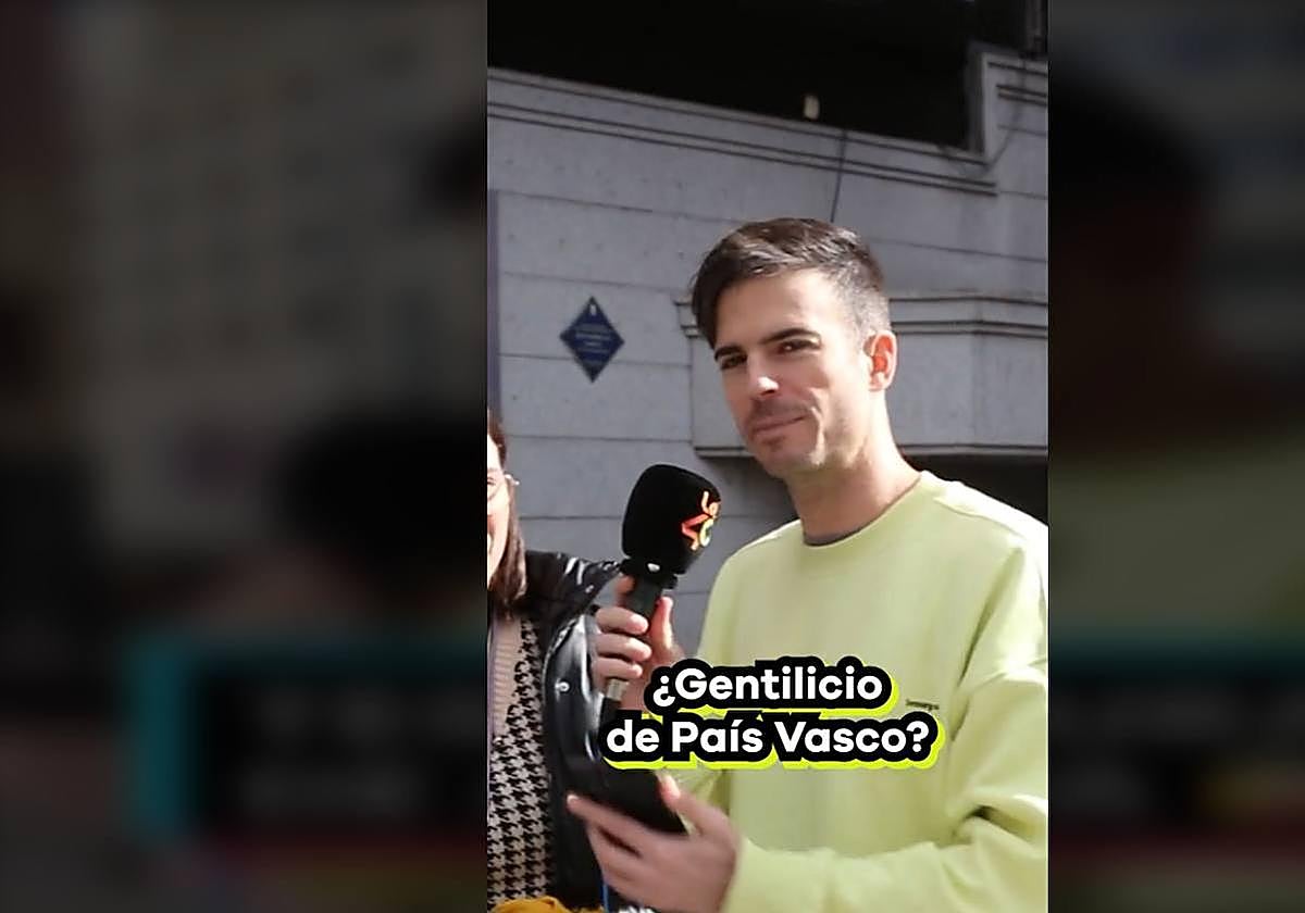 El periodista Karin Herrero de los 40 Principales sale a la calle a hacer una encuesta de cultura general que sale mal.