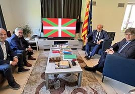 Jordi Turull, Joseba Aurrekoetxea, Andoni Ortuzar y Carles Puigdemont, en su encuentro de medidados del pasado mes de septiembre en Waterloo.