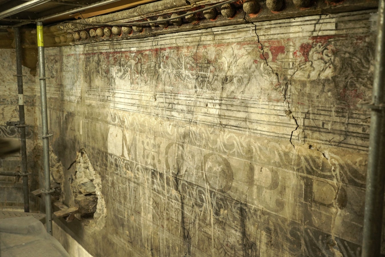 Beasain desvela su mural renacentista