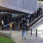 Los colegios intentan volver a la rutina escolar a la espera de las denuncias