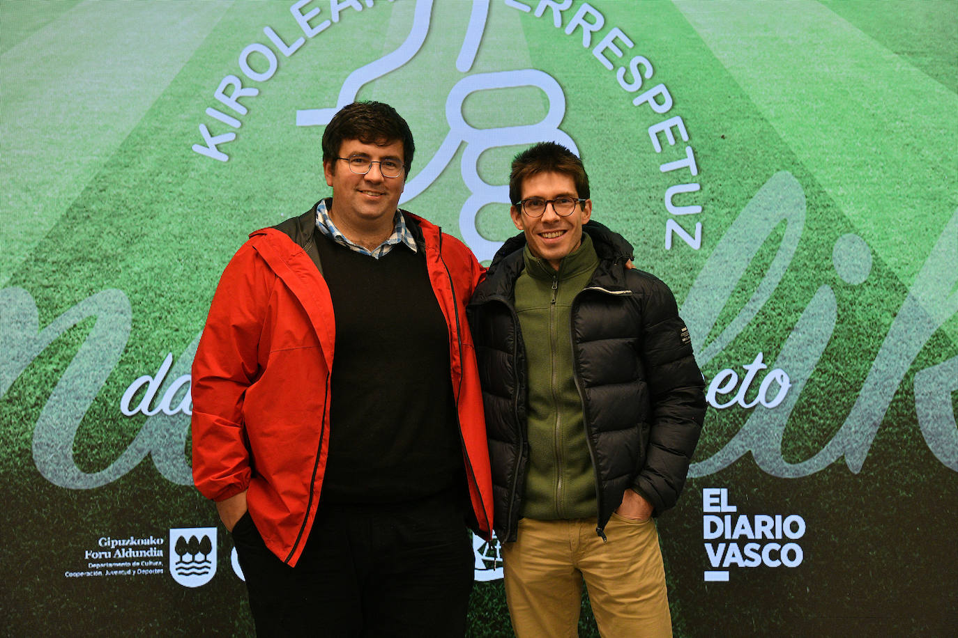 Xabier Larrañaga, periodista, y Jorge Aramburu, Doctor en Ingeniería Industrial.