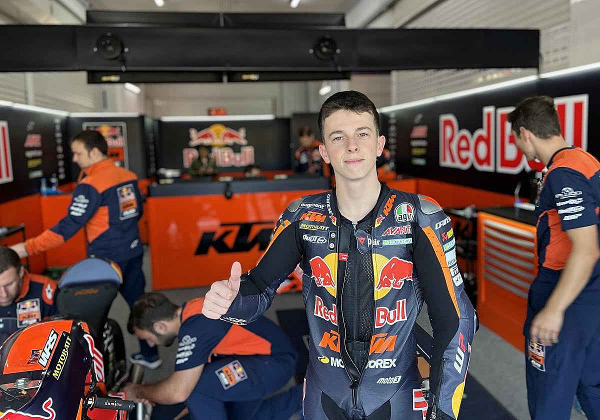 El legazpiarra Xabi Zurutuza ya se ha estrenado con su nuevo equipo de Moto 3.