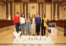 Mujeres científicas de hoy evocan a las de ayer