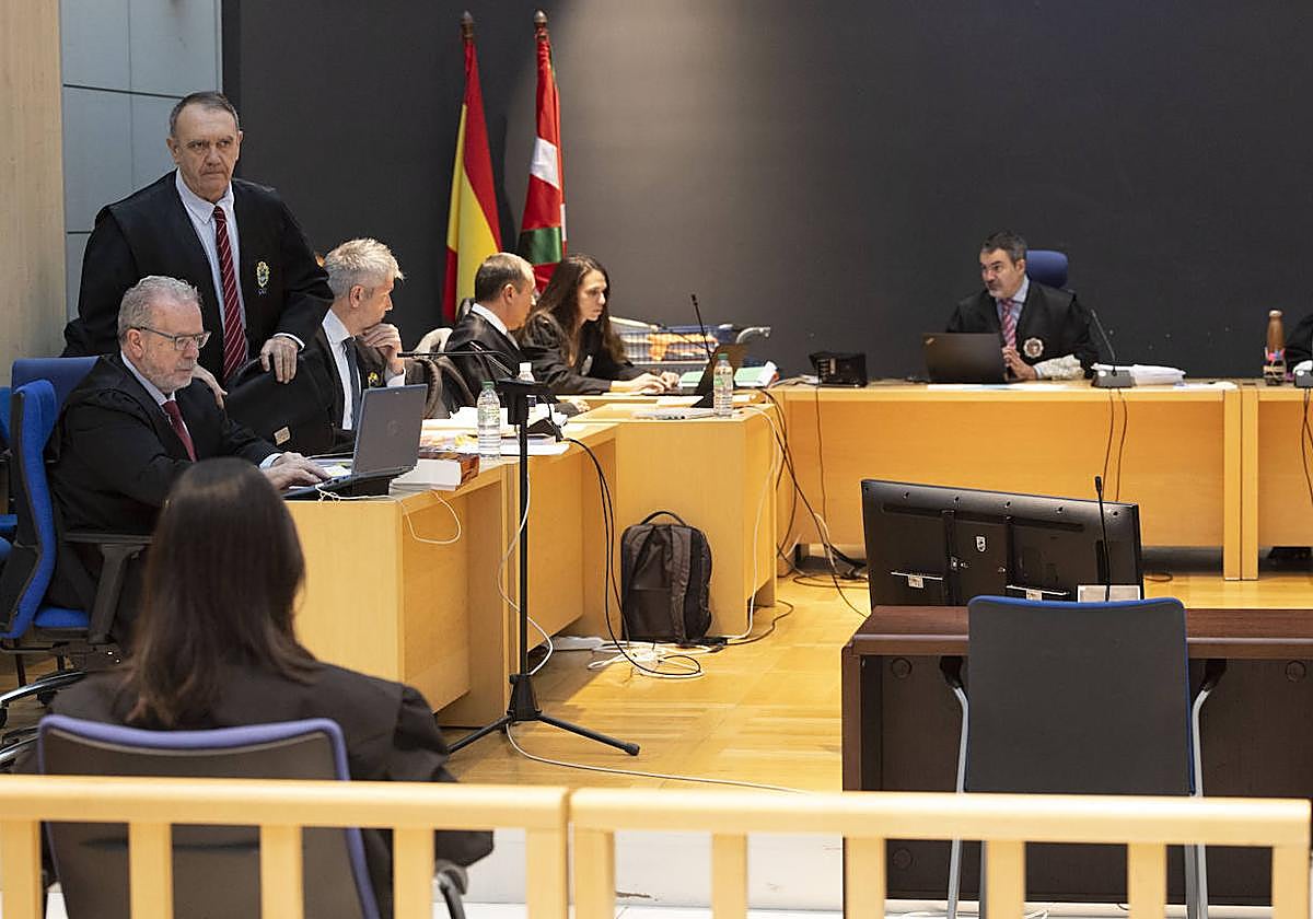 La Fiscalía afirma que «los acusados mataron a Santi Coca con sus golpes y patadas»