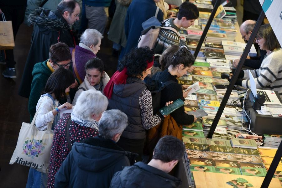 Durangoko Azokaren lehen eguna, iruditan