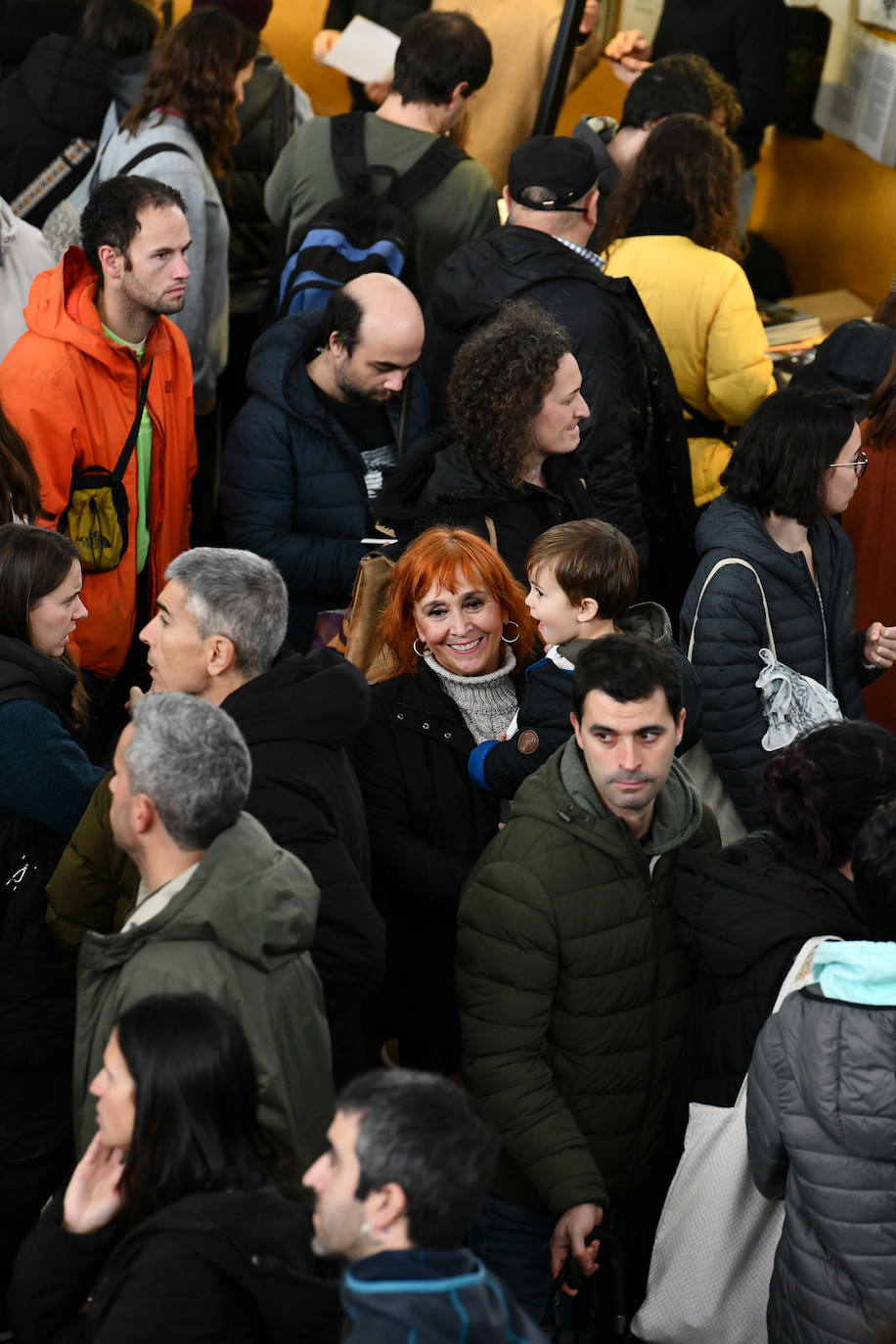 Durangoko Azokaren bigarren eguna: ikasle goiza, cosplay, gamers...