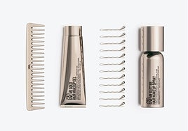 'GLITTER IN GOLD, MAKE-UP FOR YOUR HAIR' de 'Zara Hair'