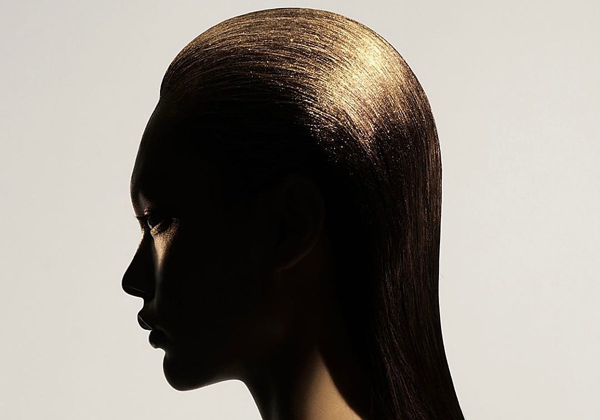 Imagen principal - Algunos de los productos 'GLITTER IN GOLD, MAKE-UP FOR YOUR HAIR' de 'Zara Hair'