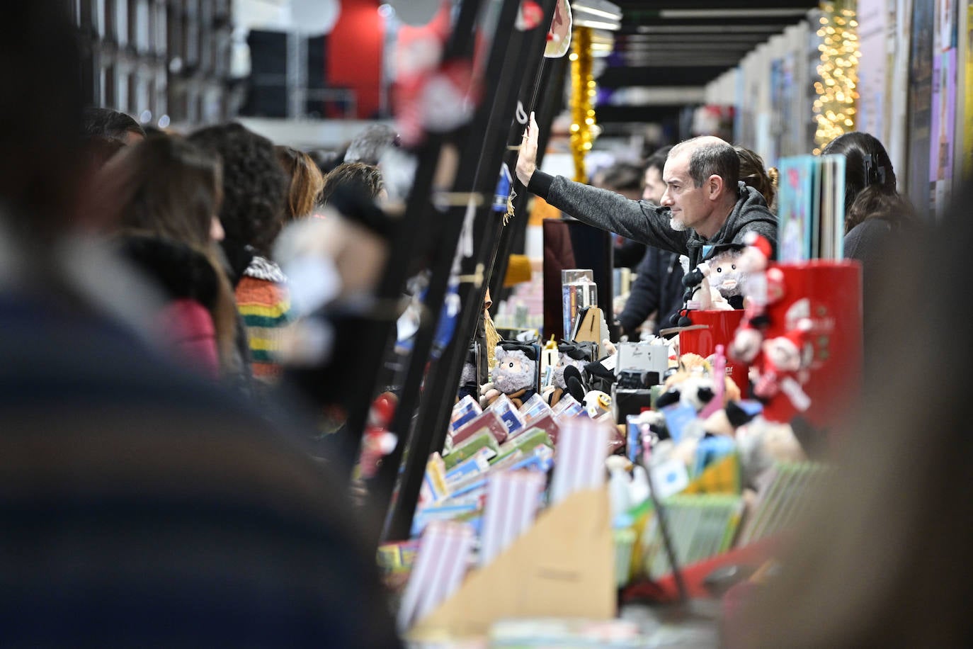 Jendetza azokako hirugarren egunean