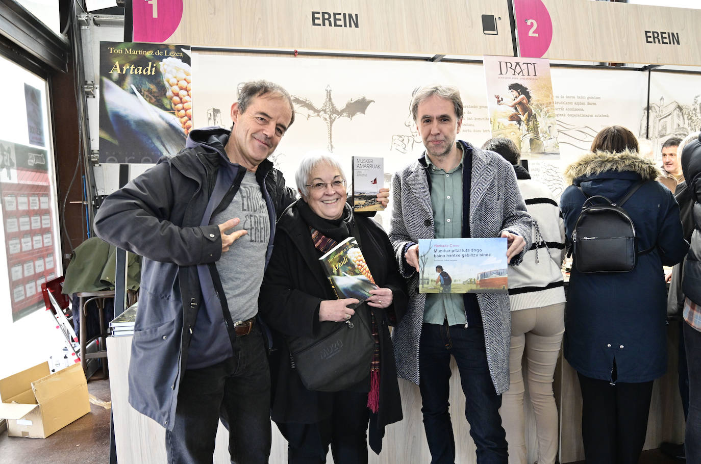 Jendetza azokako hirugarren egunean