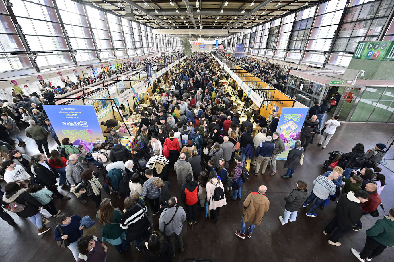 Jendetza azokako hirugarren egunean