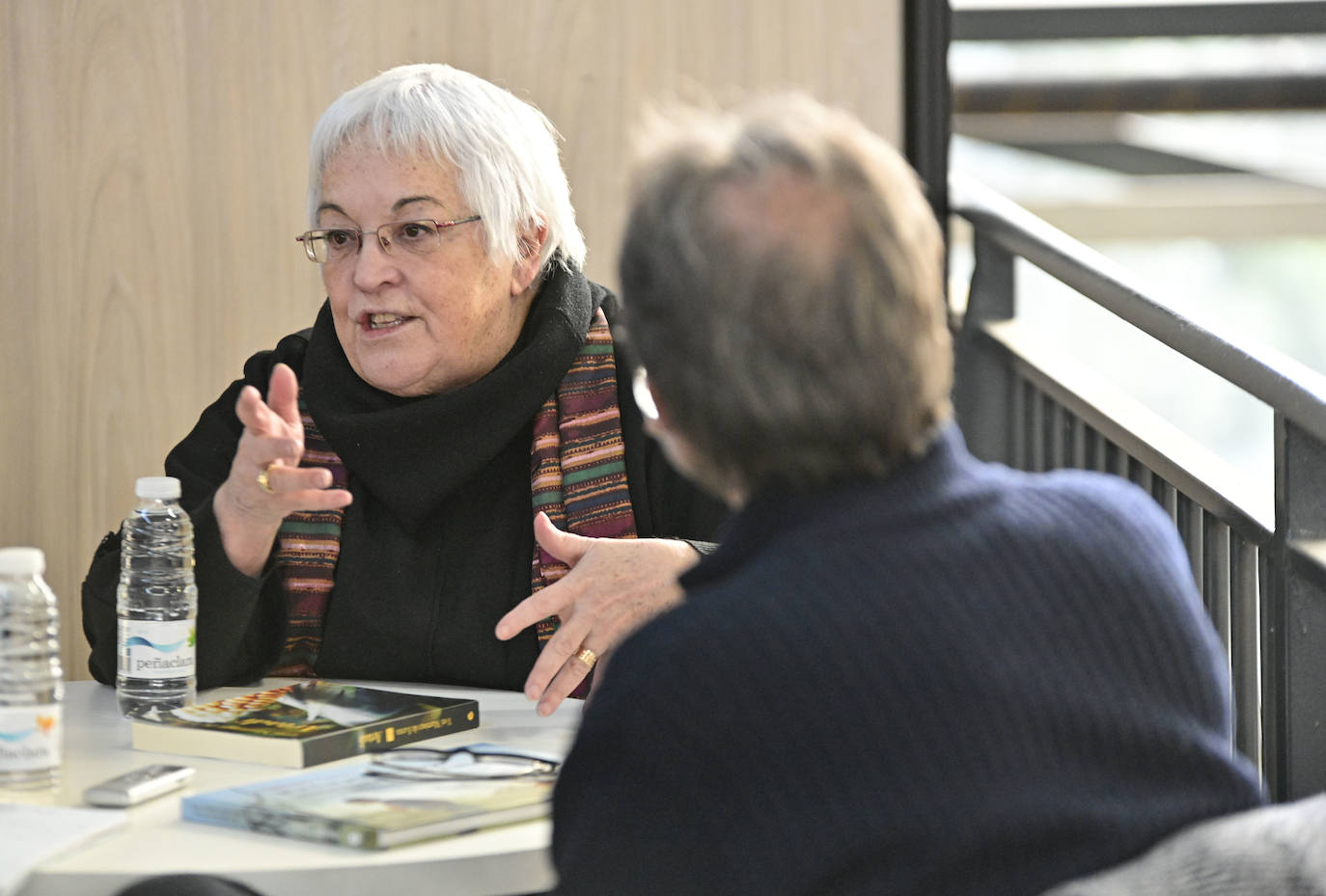 Jendetza azokako hirugarren egunean