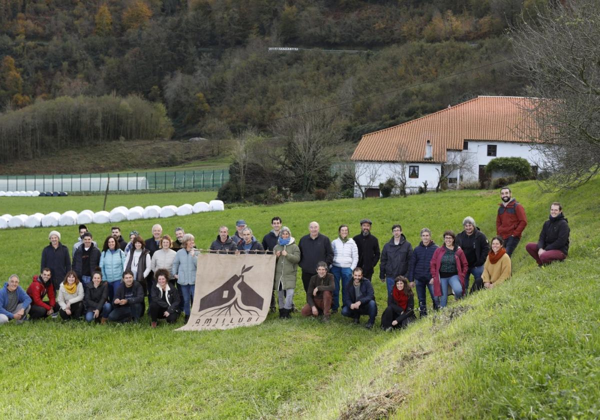 Agentes involucrados en el proyecto, en el caserío Amillubi.