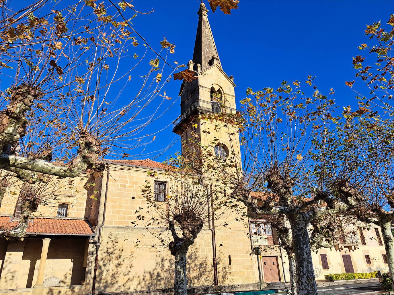 Un monte para mirar al mar