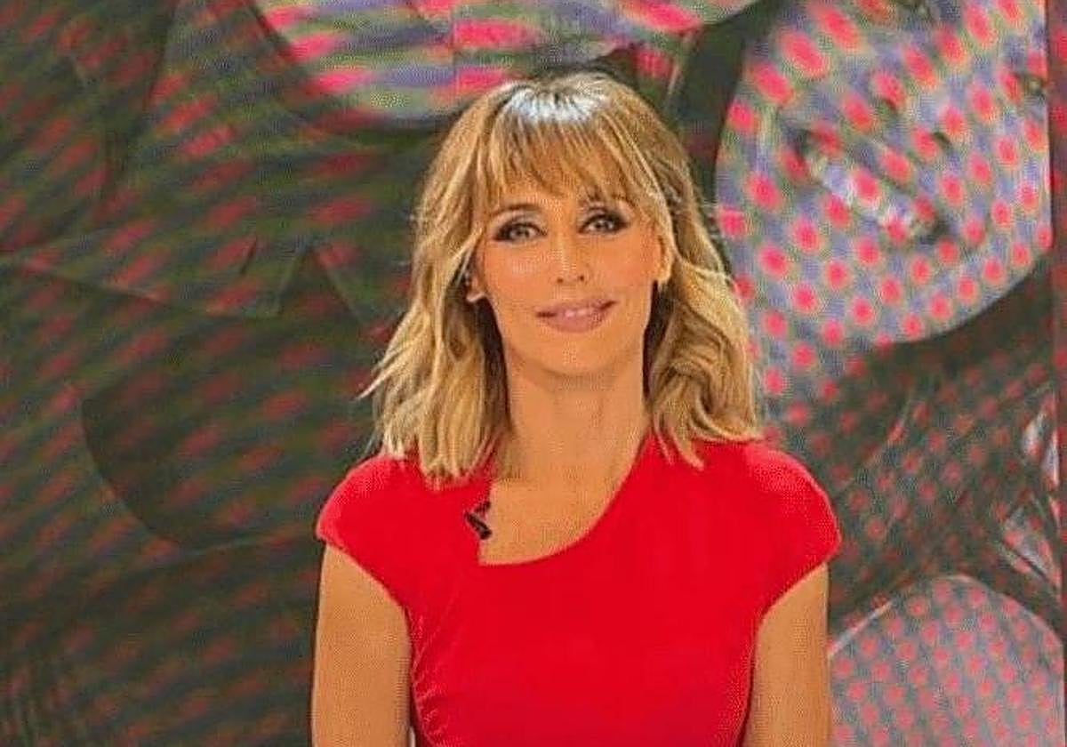 Emma García, presentadora de 'Fiesta'.