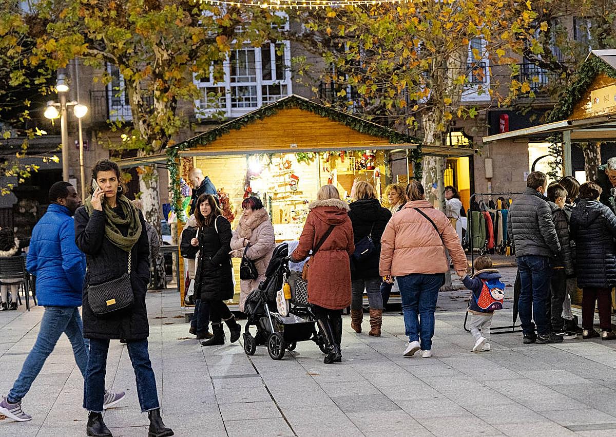 Imagen secundaria 1 - Irun celebrará la Navidad por todo lo alto. 