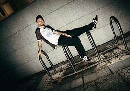 Remiro lanza una camiseta en favor de la salud mental en España