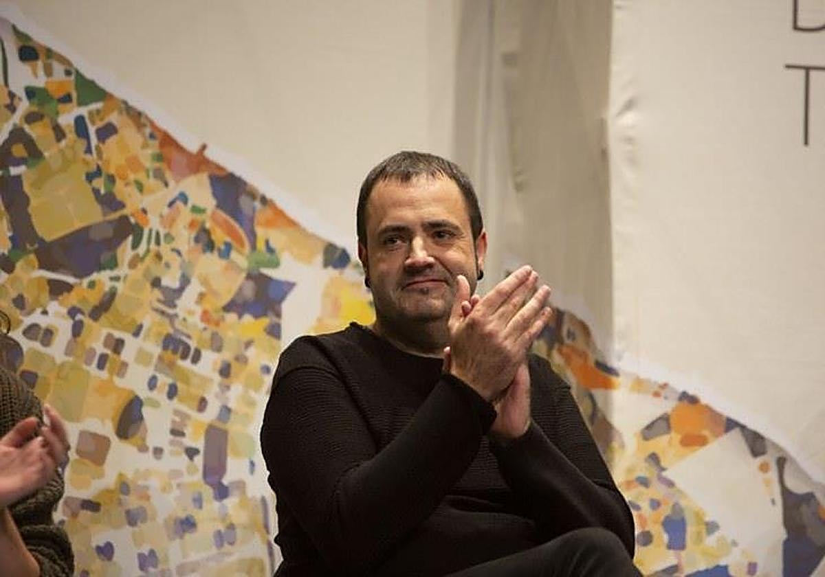 Eneko Fernandez, helduen kategoriako irabazlea, orain dela gutxiko argazki batean.