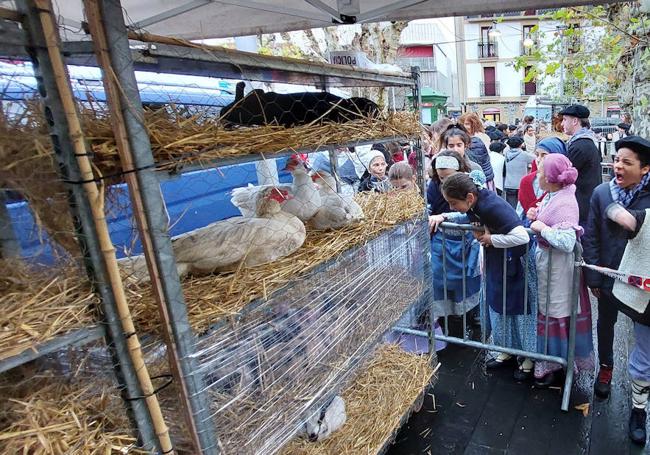 La plaza Urdanibia de Irun, centro de la fiesta de Santo Tomás en la comarca del Bidasoa.