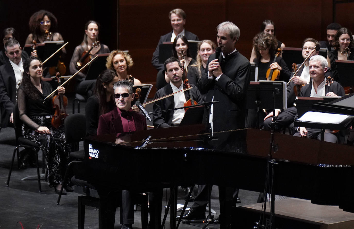 Un Kursaal repleto disfrutó con el concierto