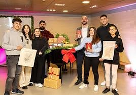 Disco. Componentes de Eibarko Koro Gaztea presentan el disco 'Neguko Ahotsak'. AYUNTAMIENTO