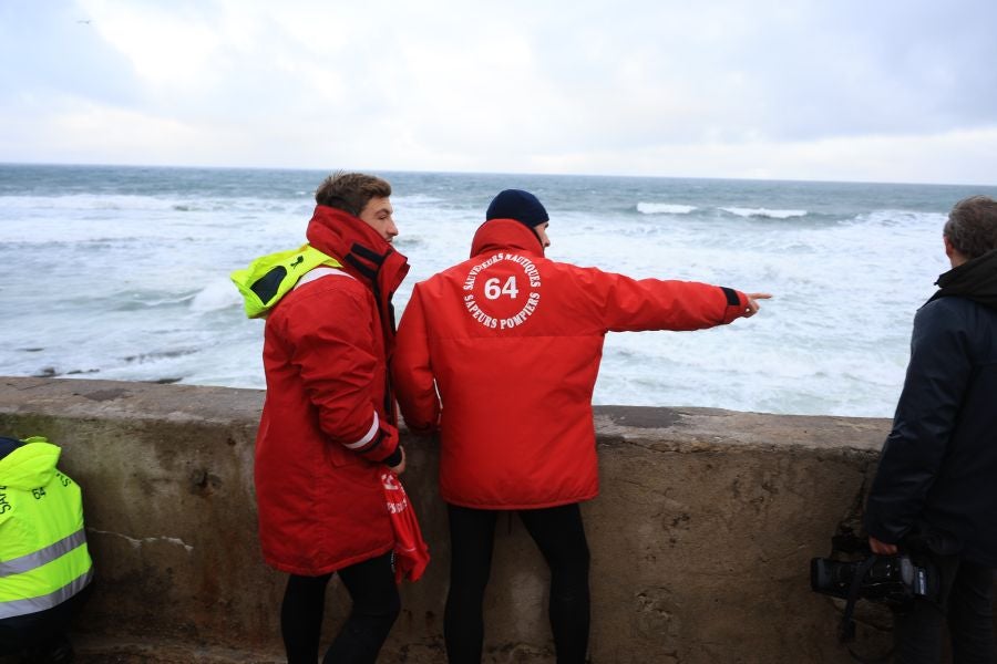 Buscan a dos marineros en Ziburu