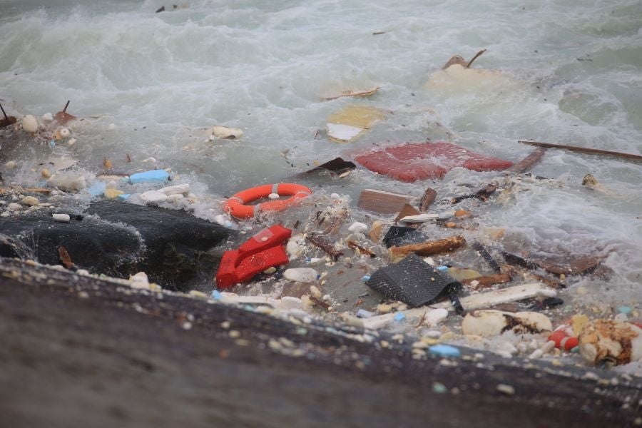 Buscan a dos marineros en Ziburu