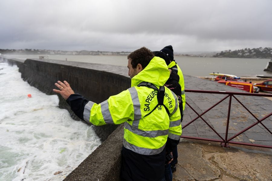 Buscan a dos marineros en Ziburu