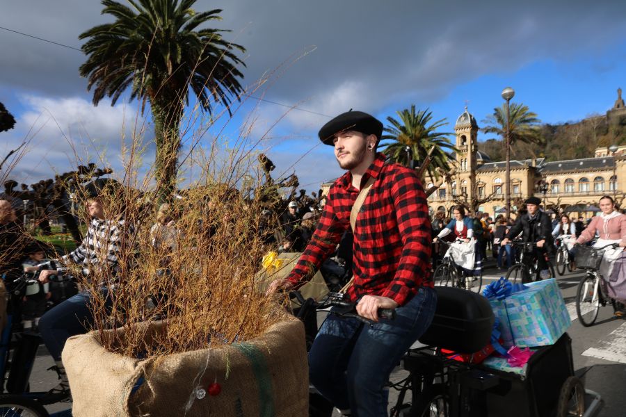 Olentzero y Mari Domingi en Donostia