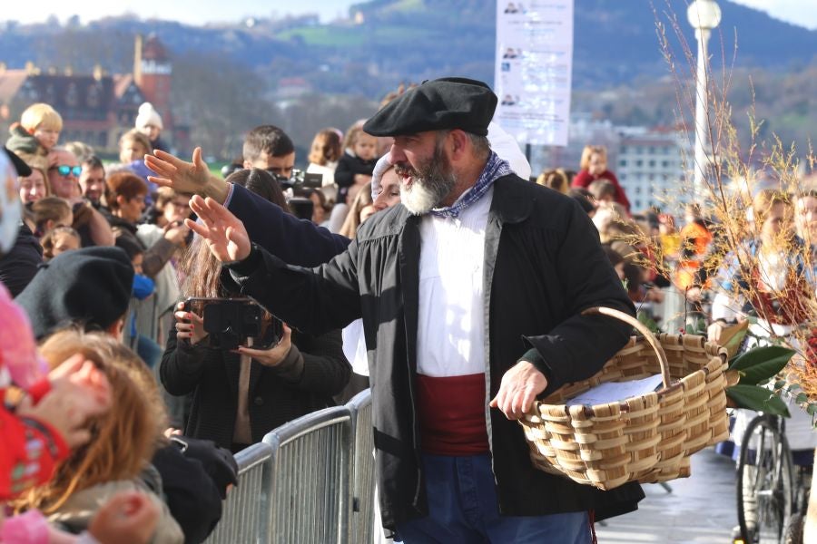 Olentzero y Mari Domingi en Donostia