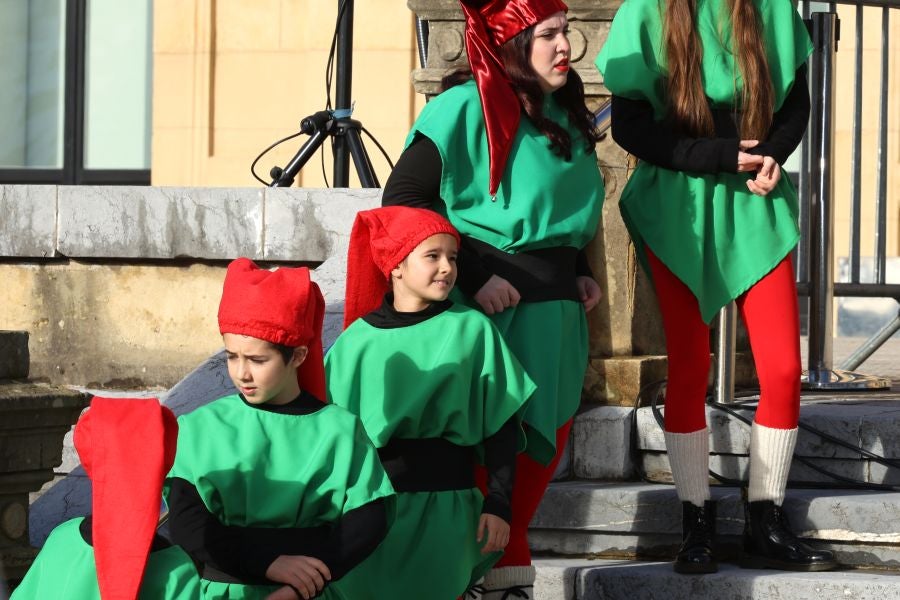 Olentzero y Mari Domingi en Donostia