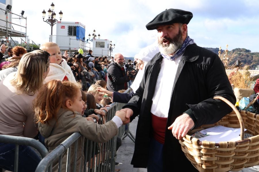 Olentzero y Mari Domingi en Donostia