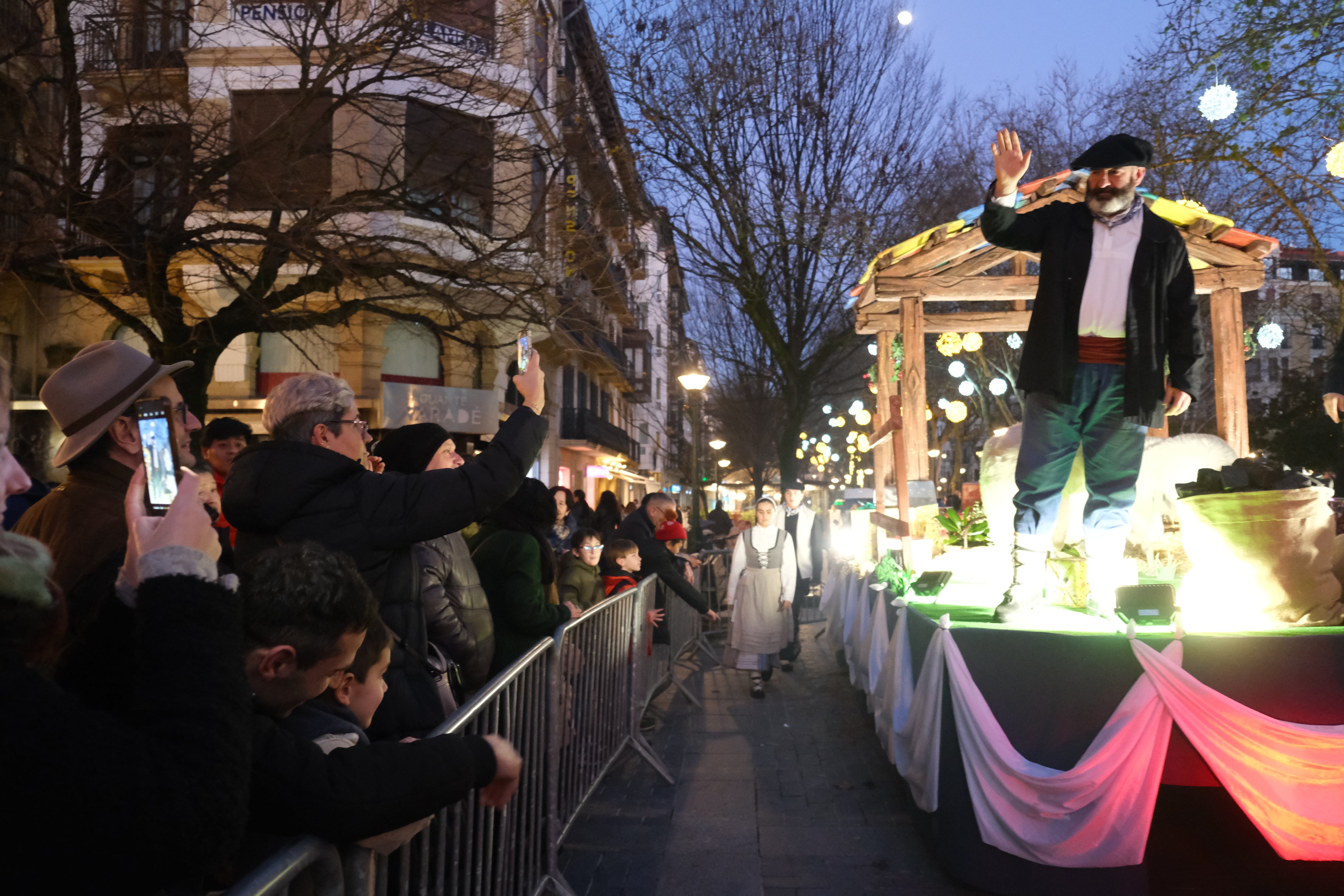 Olentzero y Mari Domingi en Donostia