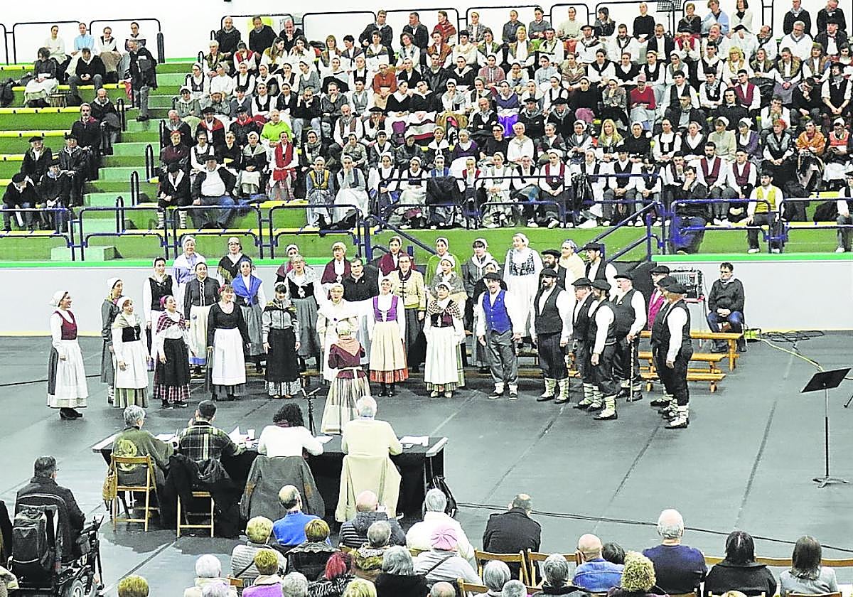 Alboka Abesbatza ha sido el ganador de la 77 edición del Concurso de Villancicos Gipuzkoa en Errenteria.