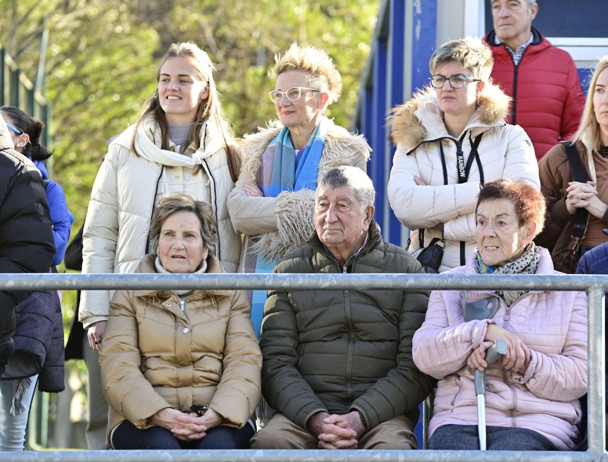 Caluroso homenaje a Irene Paredes en Legazpi