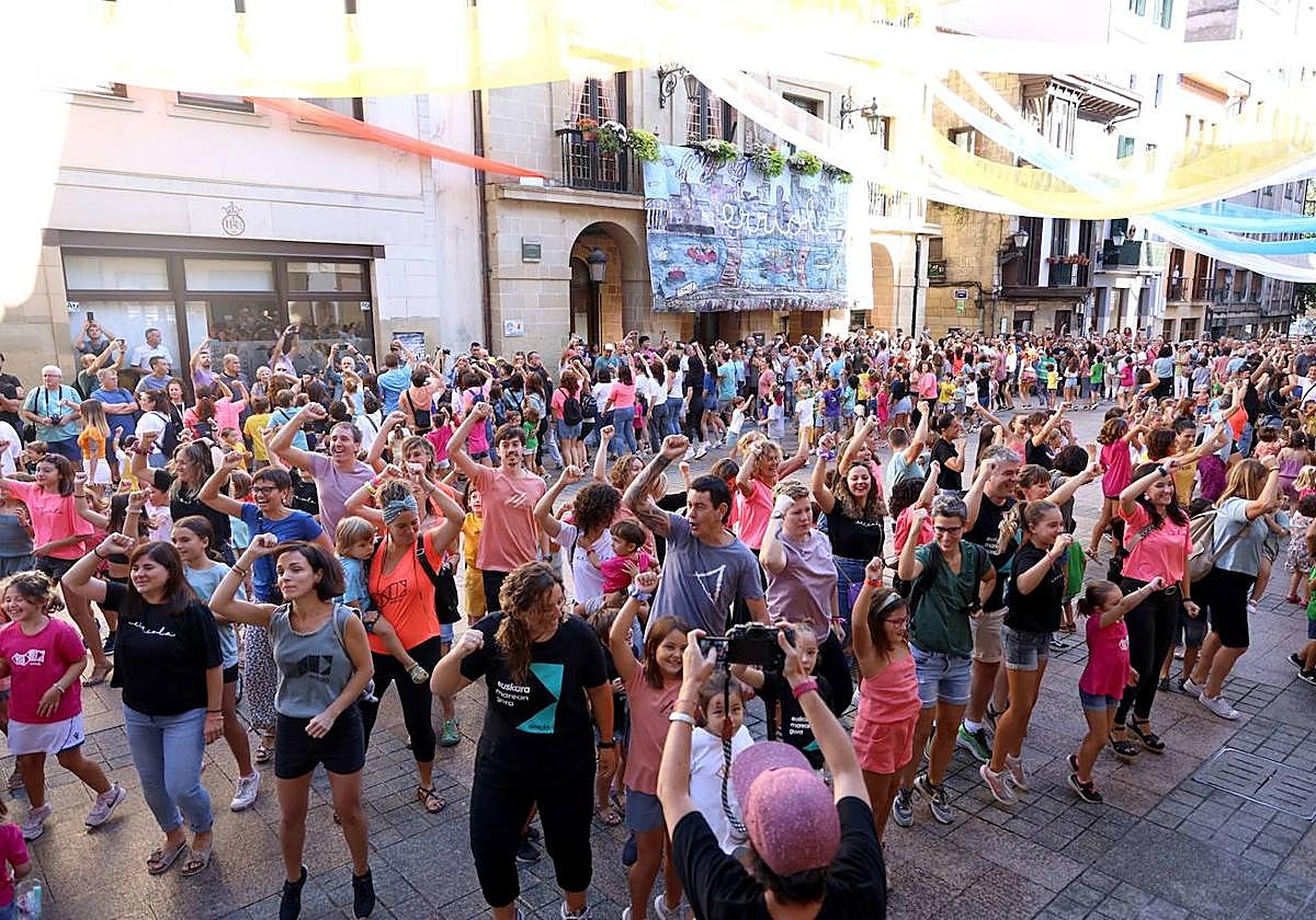 La villa ha acogido numerosas actividades en las calles durante todo el año.