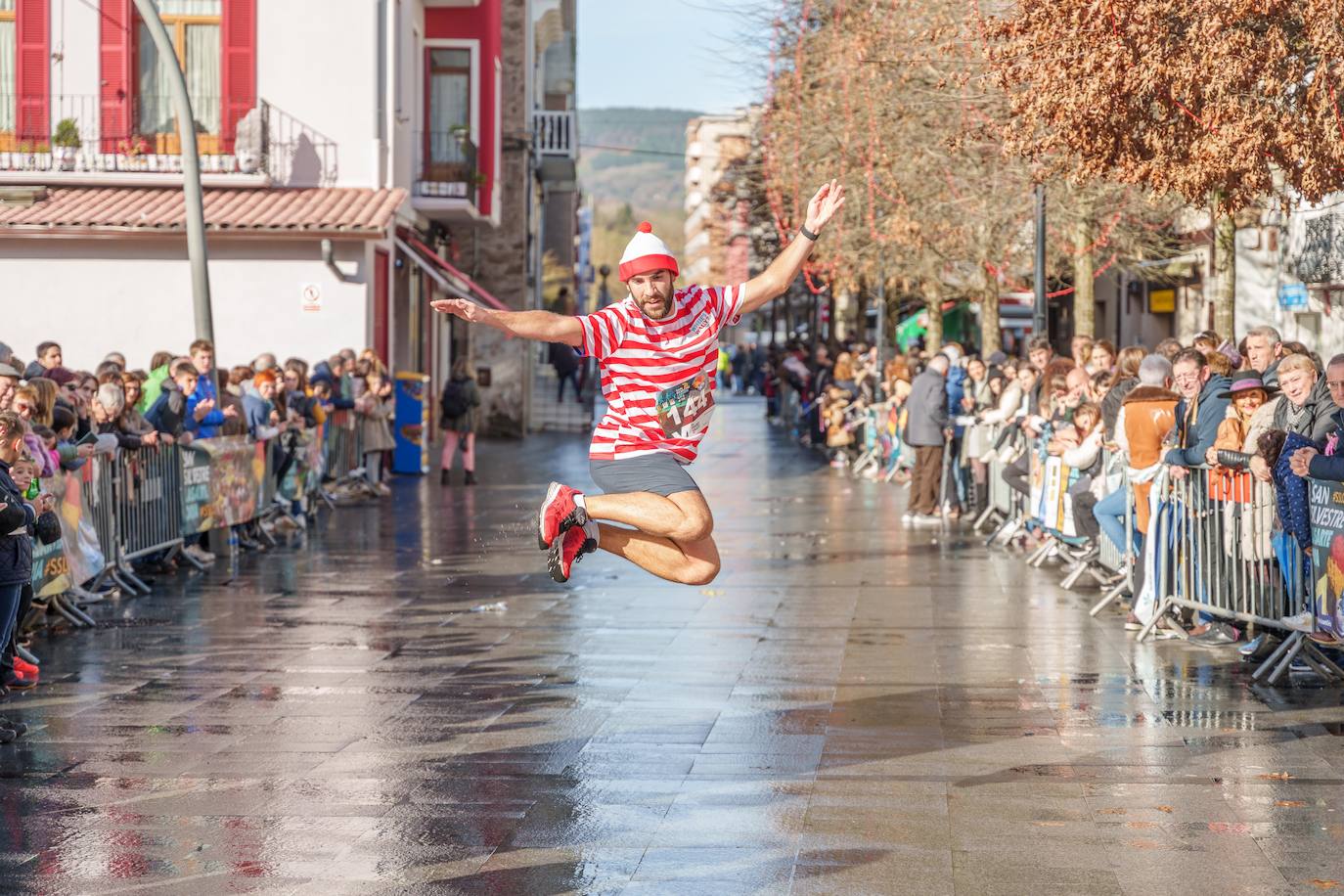 Las mejores imágenes de la San Silvestre en Lasarte-Oria