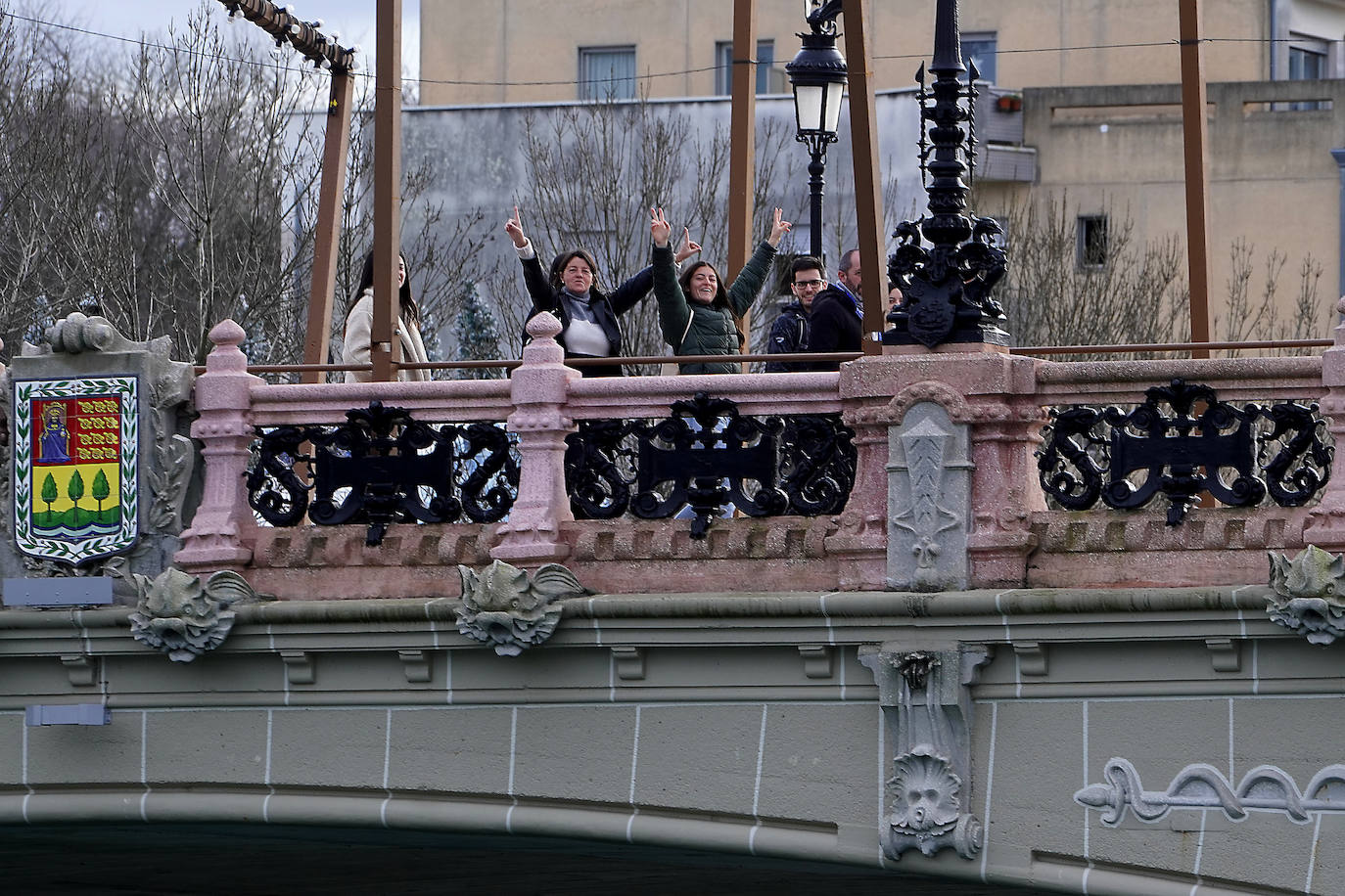 Fotos: Paseos solidarios por el Urumea