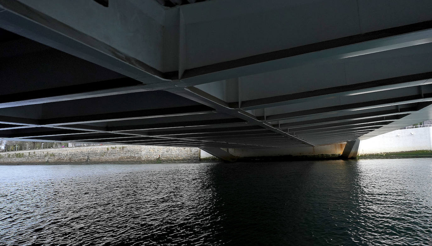 Fotos: Paseos solidarios por el Urumea