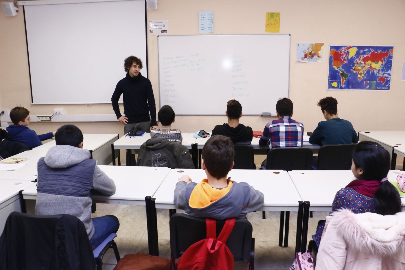 Los alumnos nacidos en países extranjeros suponen cada curso un porcentaje mayor, que ya se sitúa en el 9% del alumnado en Euskadi. 