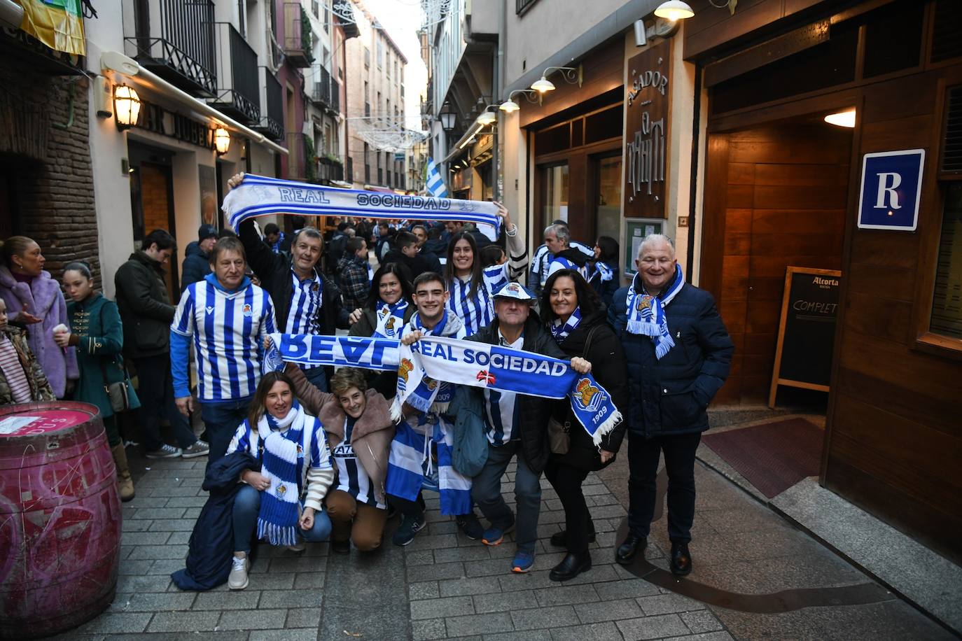 Fotos: La afición realista disfruta en Logroño