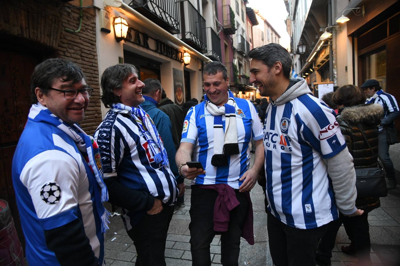 Fotos: La afición realista disfruta en Logroño