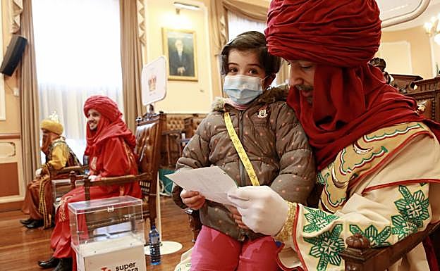 Todo listo para que Gipuzkoa se inunde de cabalgatas de los Reyes Magos