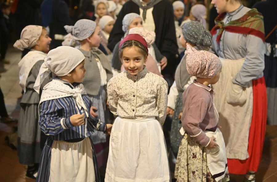 Los Reyes Magos durante la cabalgata en Tolosa. 