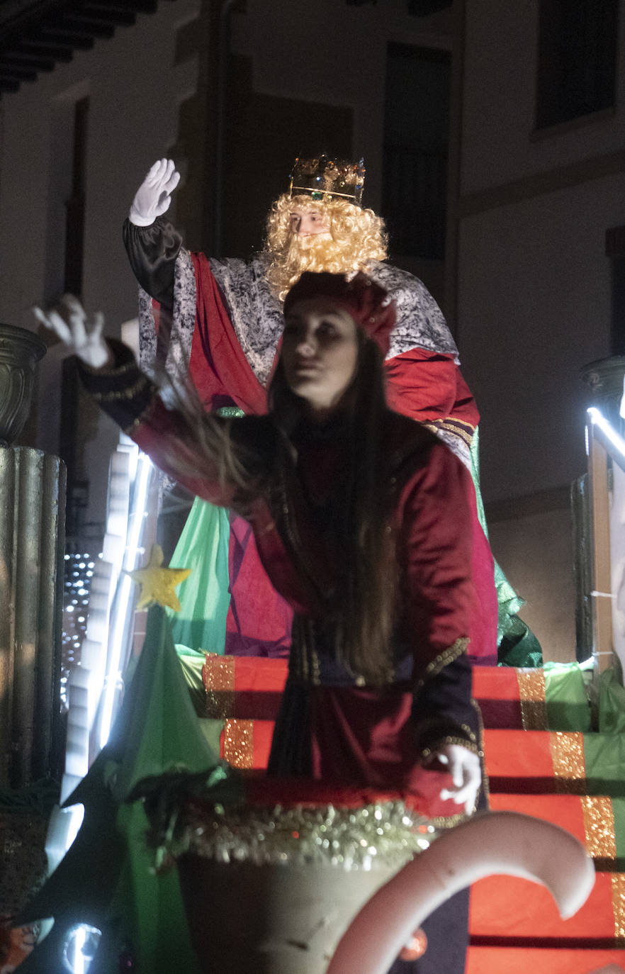 Fotos: Los Reyes Magos llegan de magia Errenteria